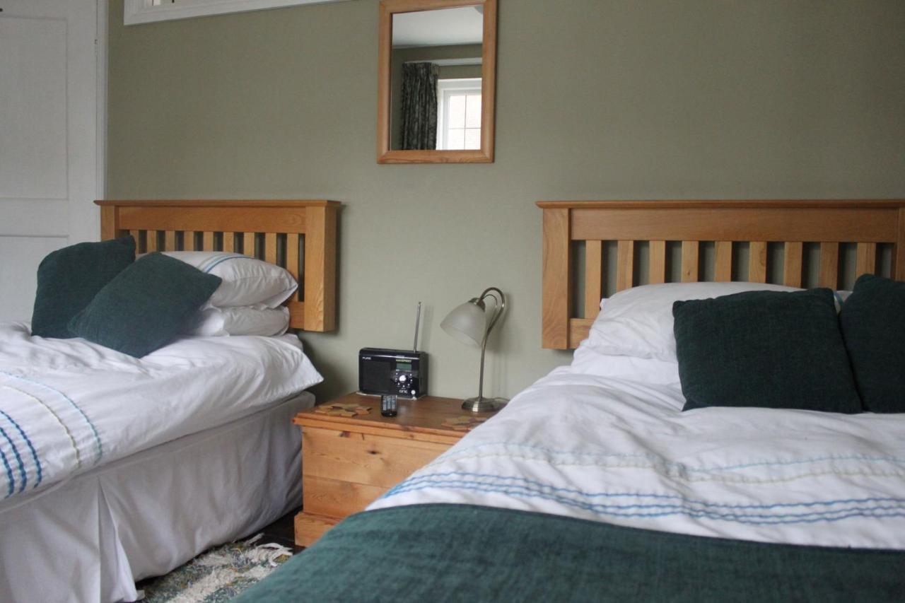 Ivy Cottage B And B Buckingham Extérieur photo
